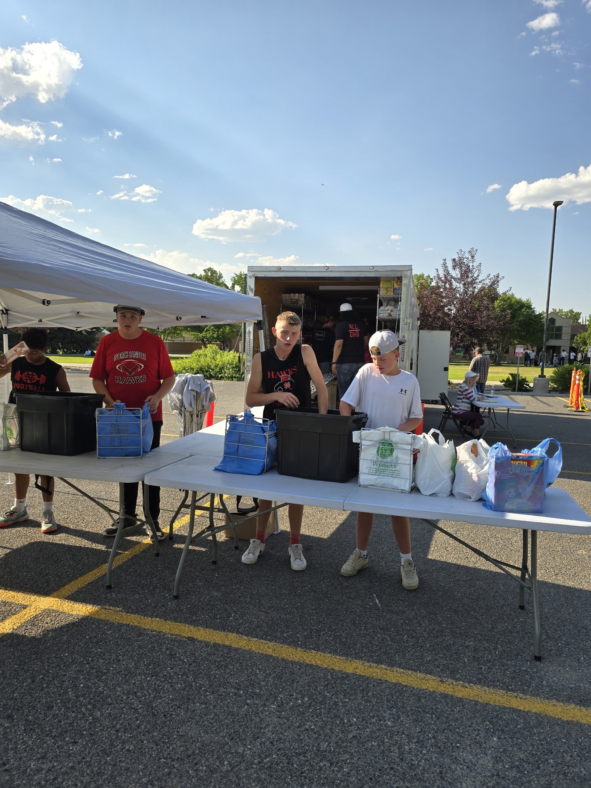 Volunteers starting a Mobile drop